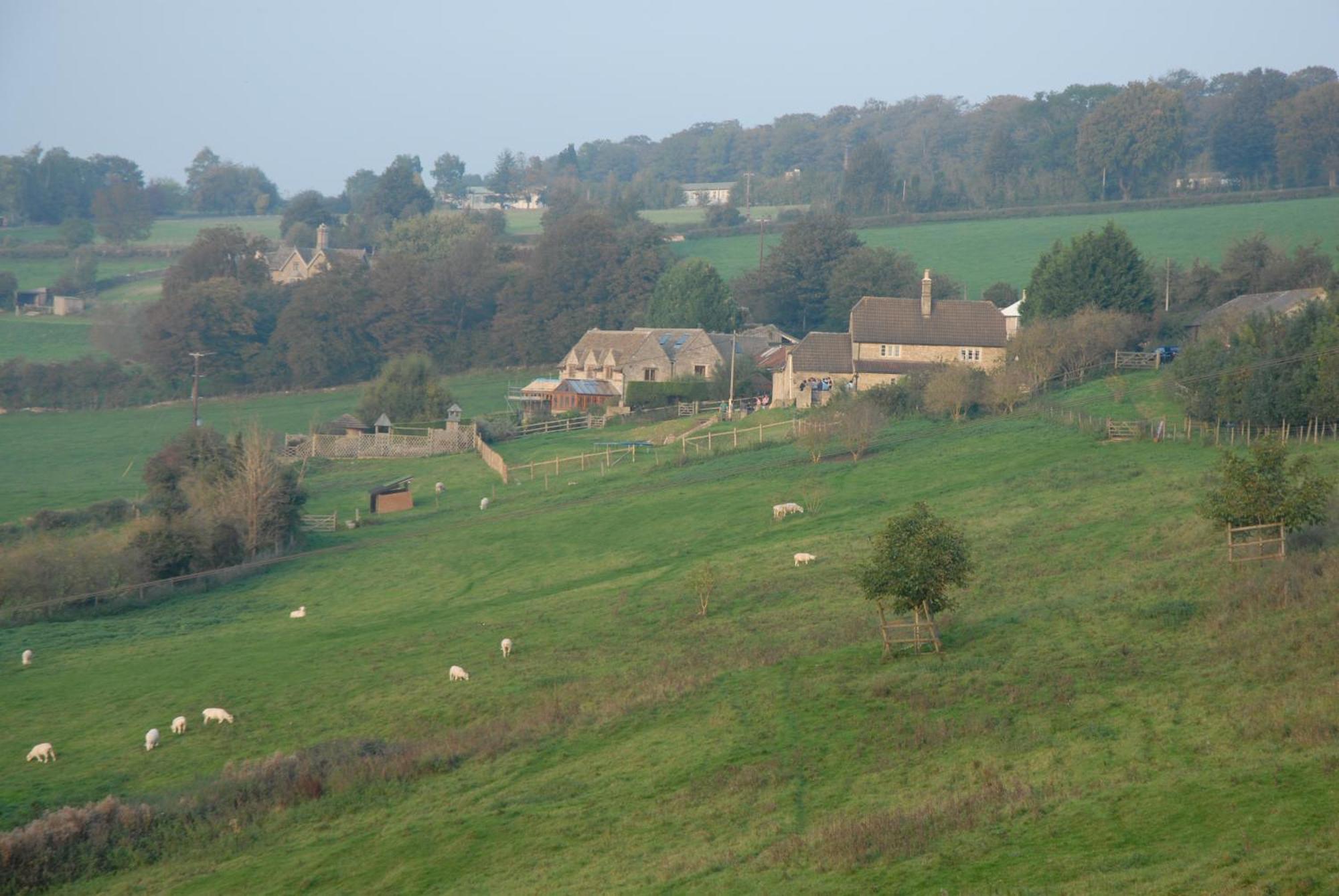科斯罕 T'S At Lower Rudloe Farm旅馆 外观 照片