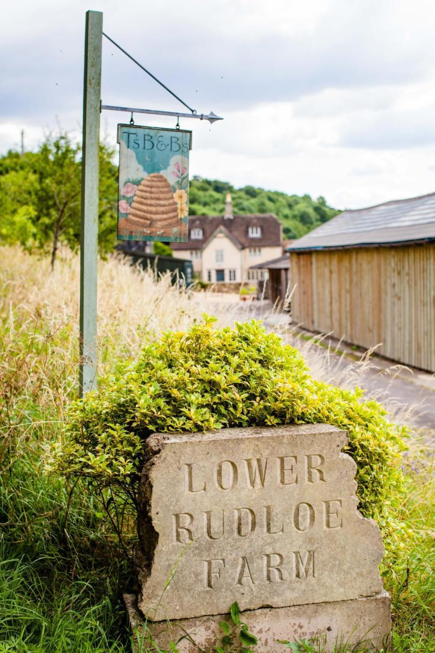 科斯罕 T'S At Lower Rudloe Farm旅馆 外观 照片